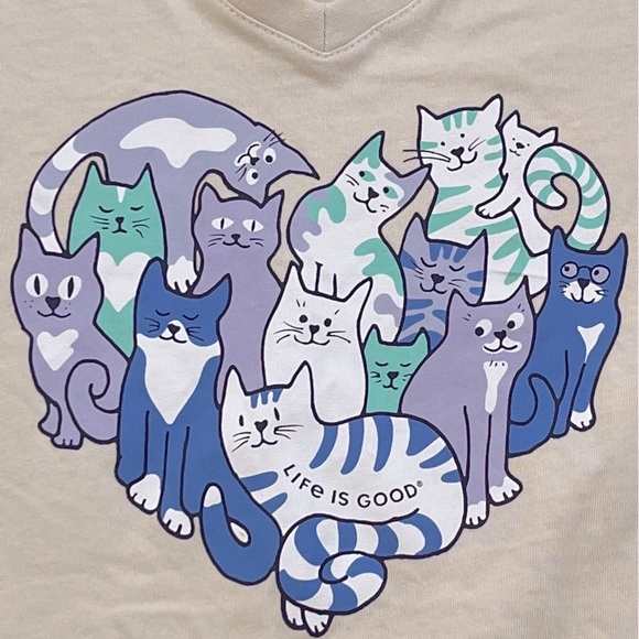 SOLD Life is Good Cat Heart Lovers T-Shirt Women’s Size XL - Picture 2 of 4